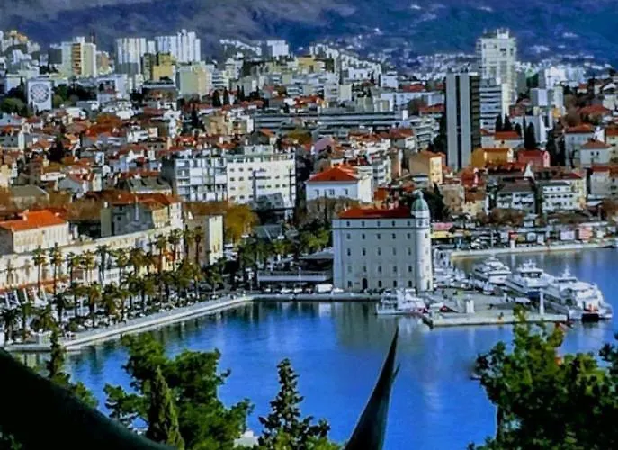 Vlatka Lägenhet Split